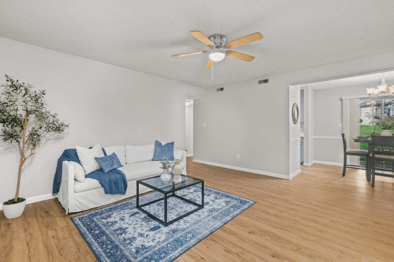 Brentwood House: 1607 Redbird Cove