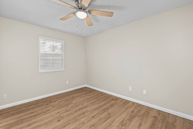 Brentwood House: 1607 Redbird Cove