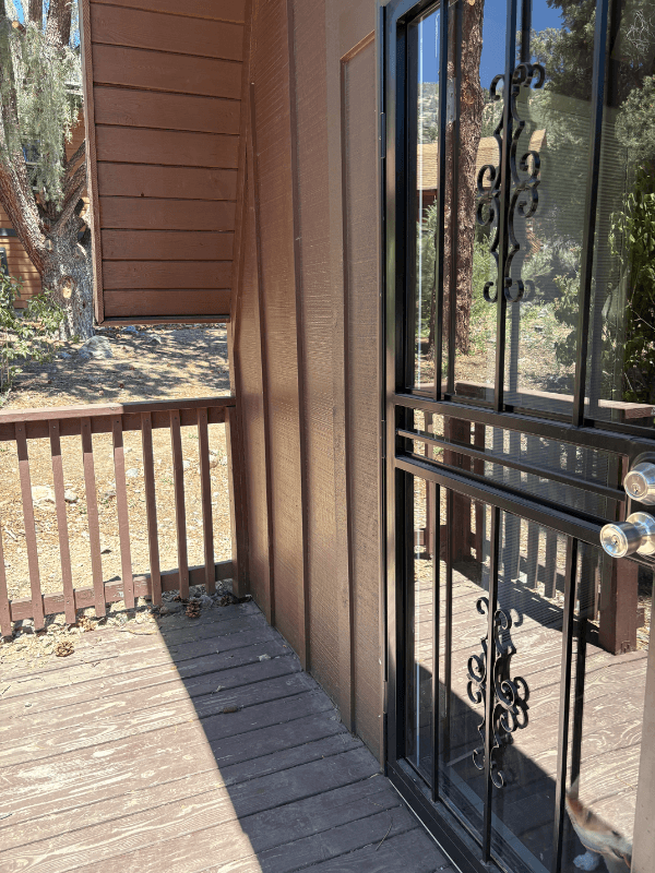 PINE MOUNTAIN CLUB House: 16601 Aleutian