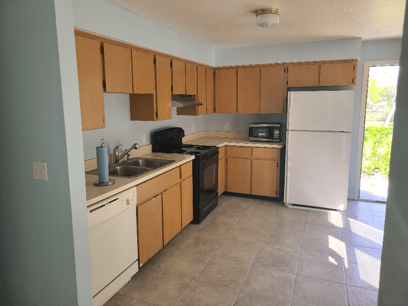 Orlando Single Room: 1224-2 Moselle Orlando, FL 32807