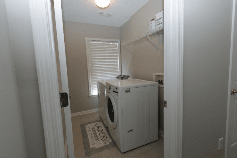 Cumming House: 4030 Ridgefair Dr,