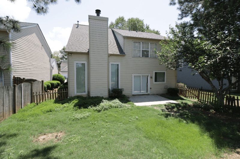 Cumming House: 4030 Ridgefair Dr,