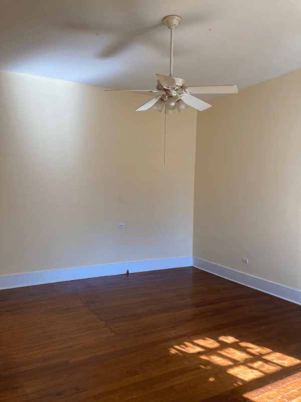 Delcambre House: 106 N Railroad