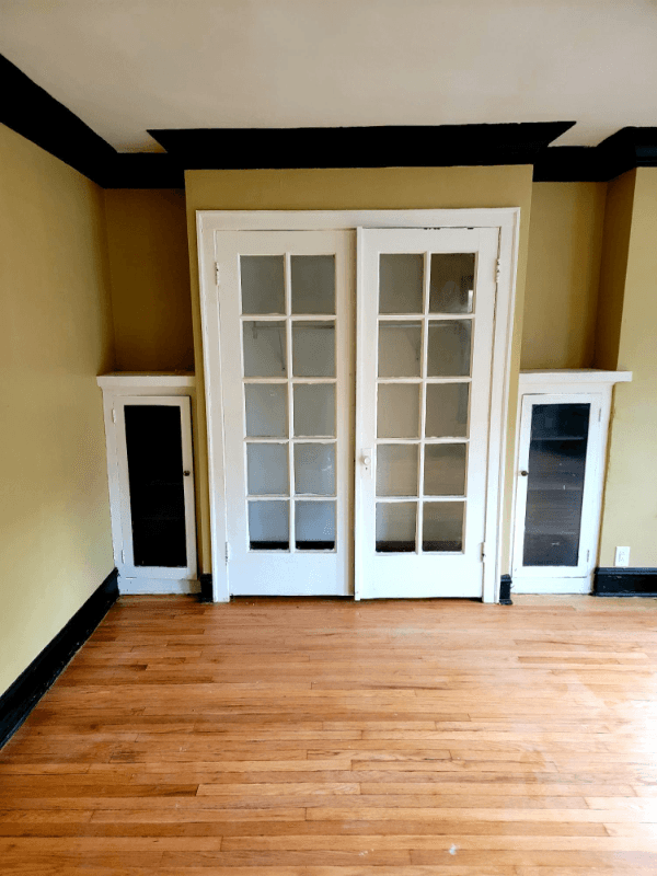 Chicago Apartment: 10919-21 S Vernon Ave