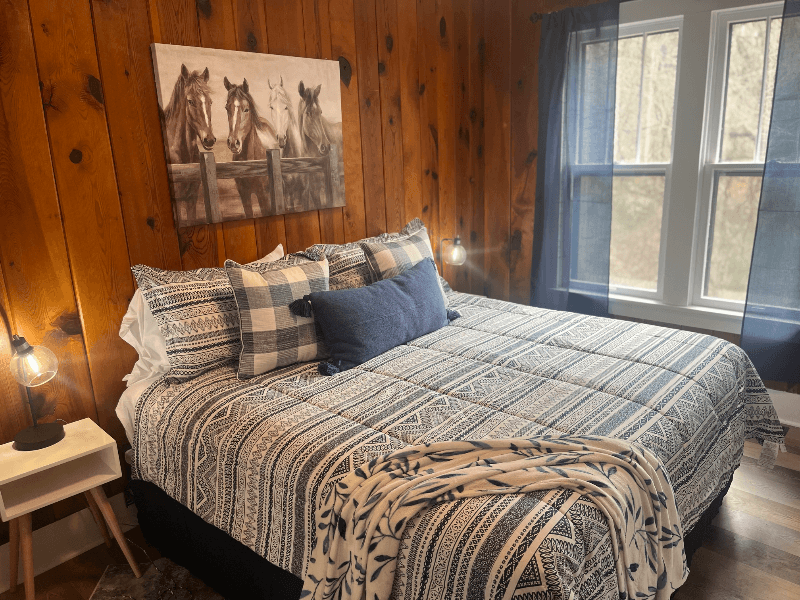 hot springs Multiplex: 167 A Crest Street