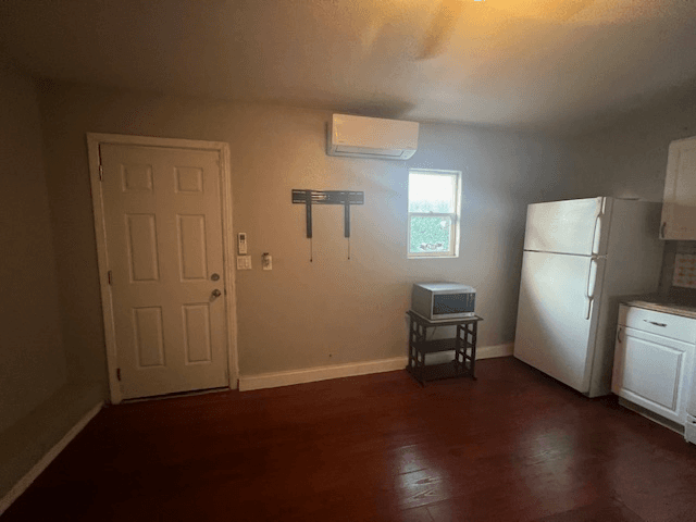 CATHEDRAL CITY Single Room: 68660 PANORAMA ROAD