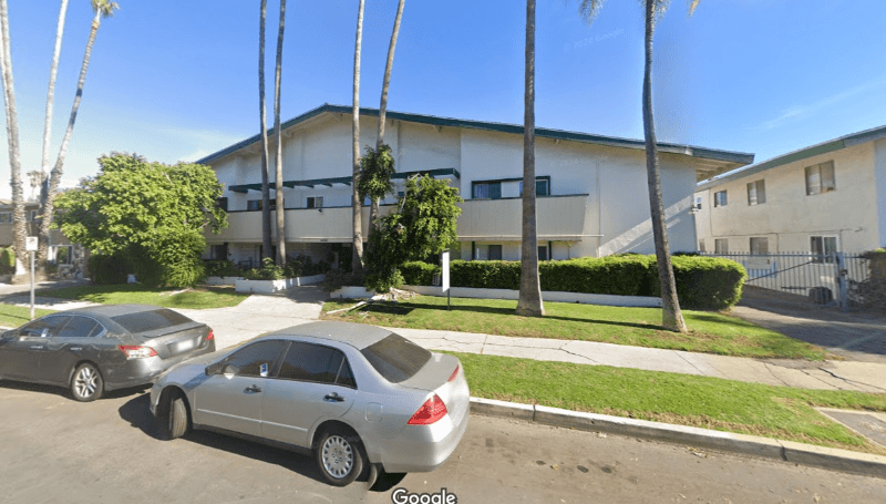 Sherman Oaks Apartment: 4450 Murietta Ave