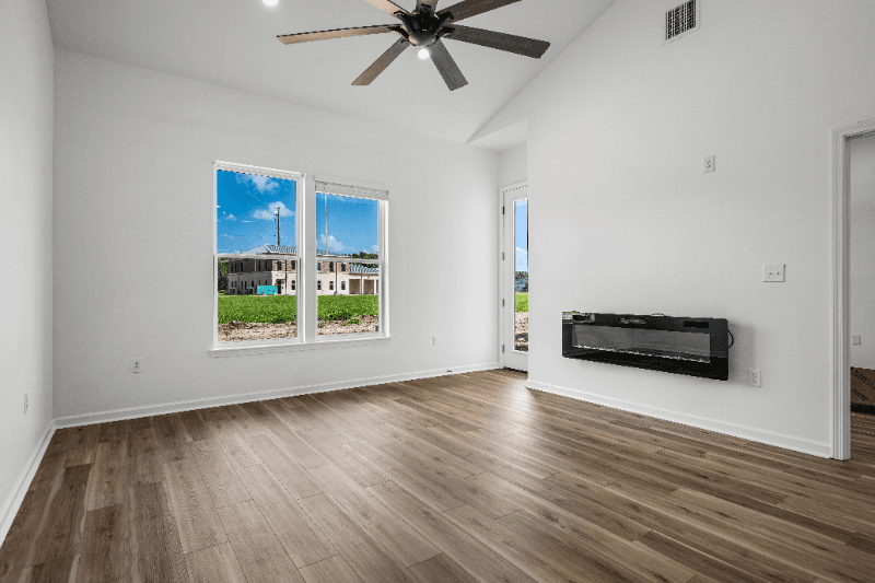 Monroe Townhome: 200 Coco Lane