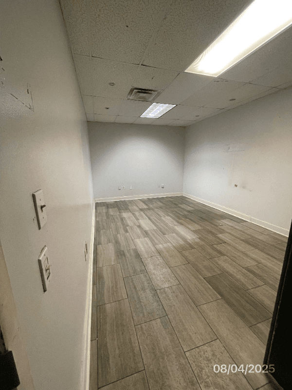 Atlanta Apartment: 3060 Pharr Court North, NW
