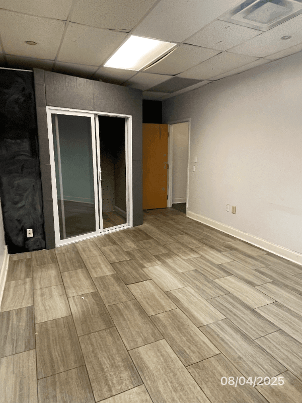 Atlanta Apartment: 3060 Pharr Court North, NW