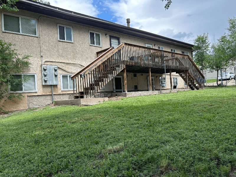 Colorado Springs Multiplex: 4715 Scenic Circle