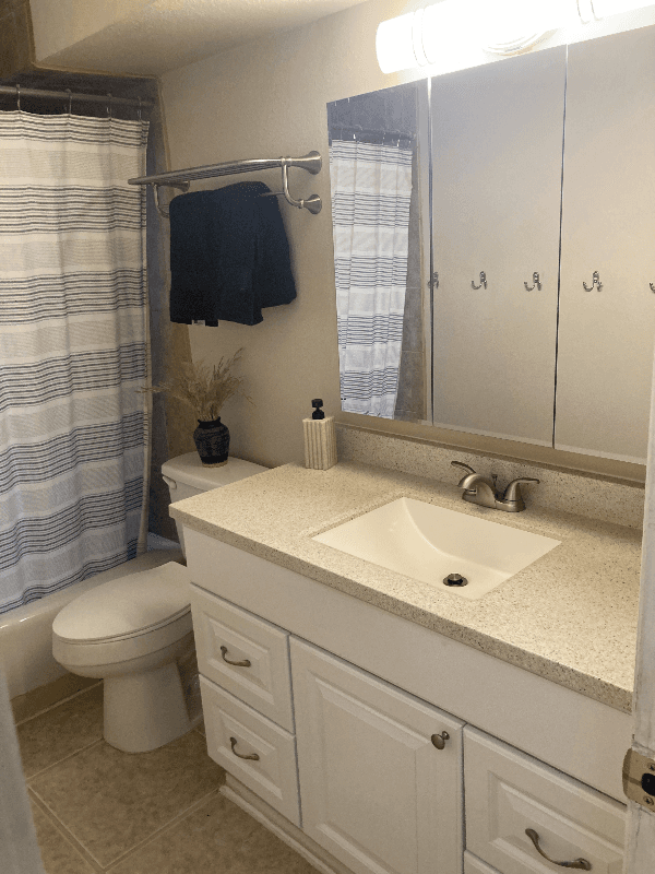 Colorado Springs Multiplex: 4715 Scenic Circle