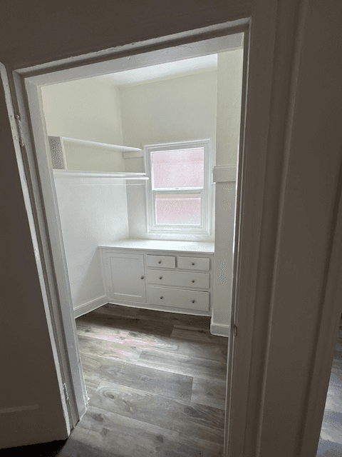 Oakland Apartment: 1900 26th Ave.