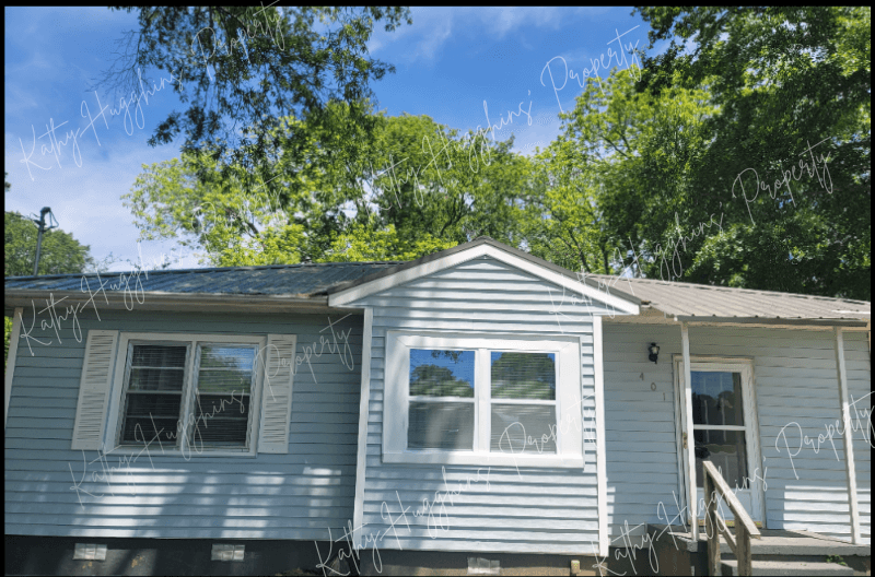 WEAVER House: 401 MAIN STREET