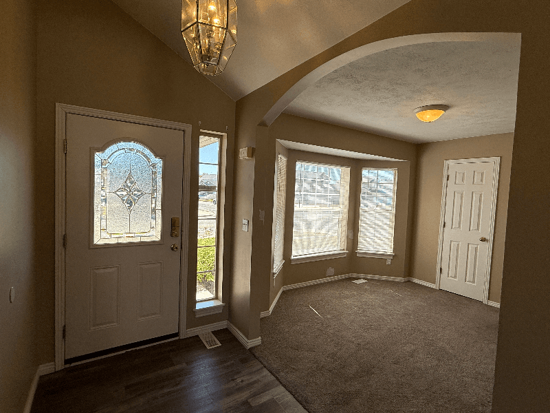 Riverdale House: 4091 S 1100 W