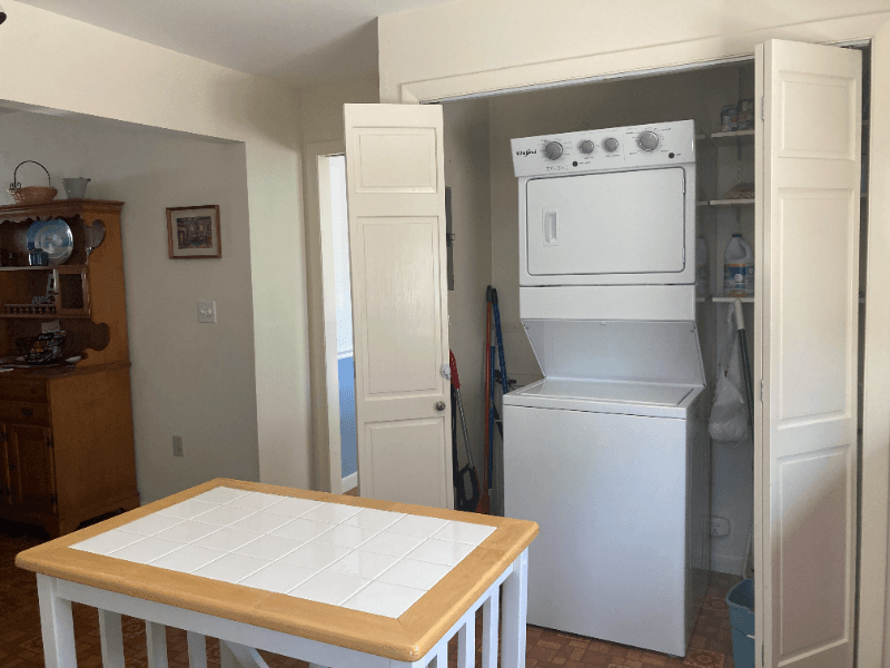 Hampton House: 15 Bragg Avenue