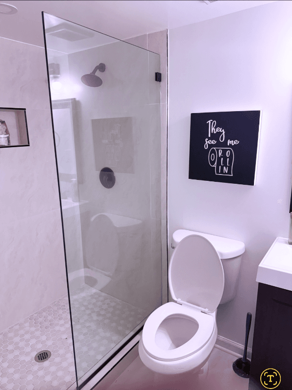 Capitol Heights Single Room: 1205 Iago Avenue