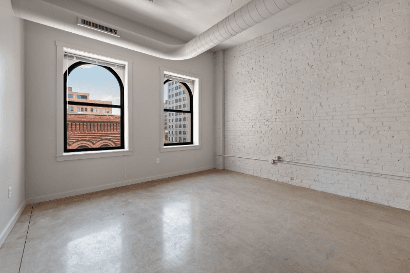 Saint Louis Apartment: 1006 Olive Street