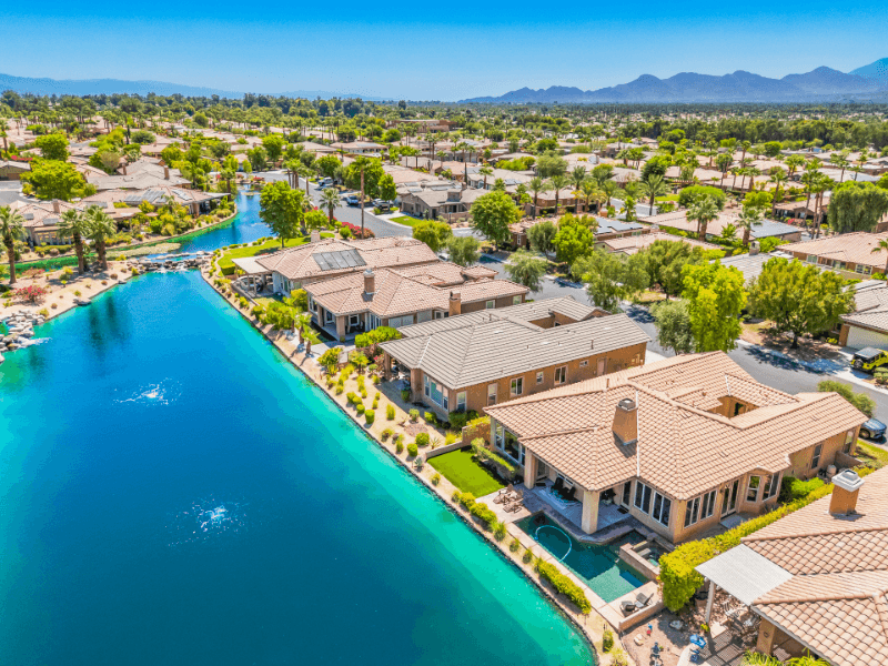 Rancho Mirage House: 65 Shoreline Drive