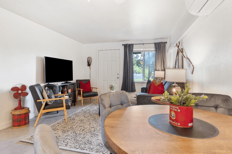 Columbia Falls Condo: 661 8th Ave E N