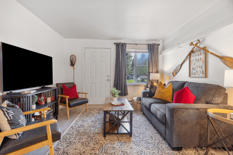 Columbia Falls Condo: 661 8th Ave E N