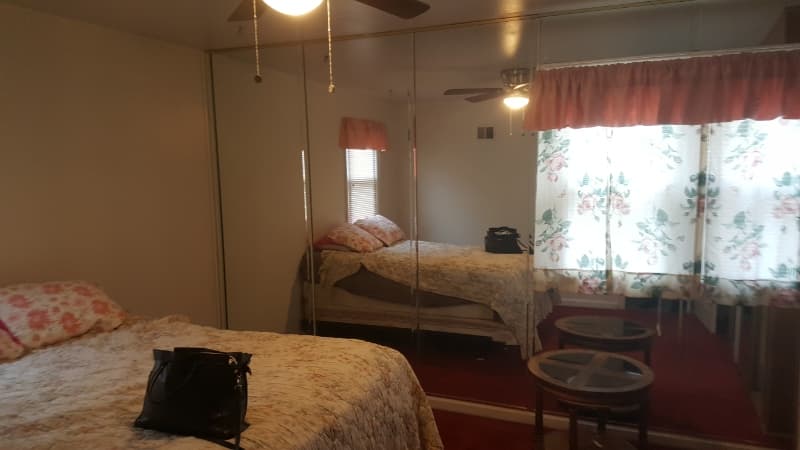 TEMPLE HILLS Condo: 2517 COLEBROOKE DR