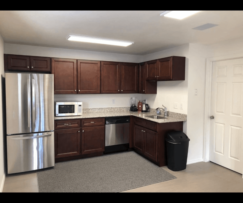 Colorado Springs Single Room: 2325 Royal Palm Drive
