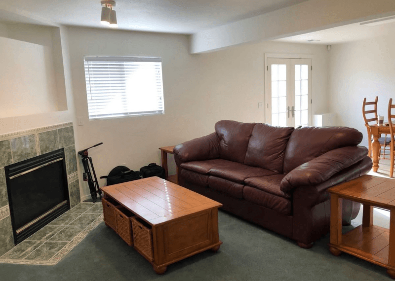 Colorado Springs Single Room: 2325 Royal Palm Drive