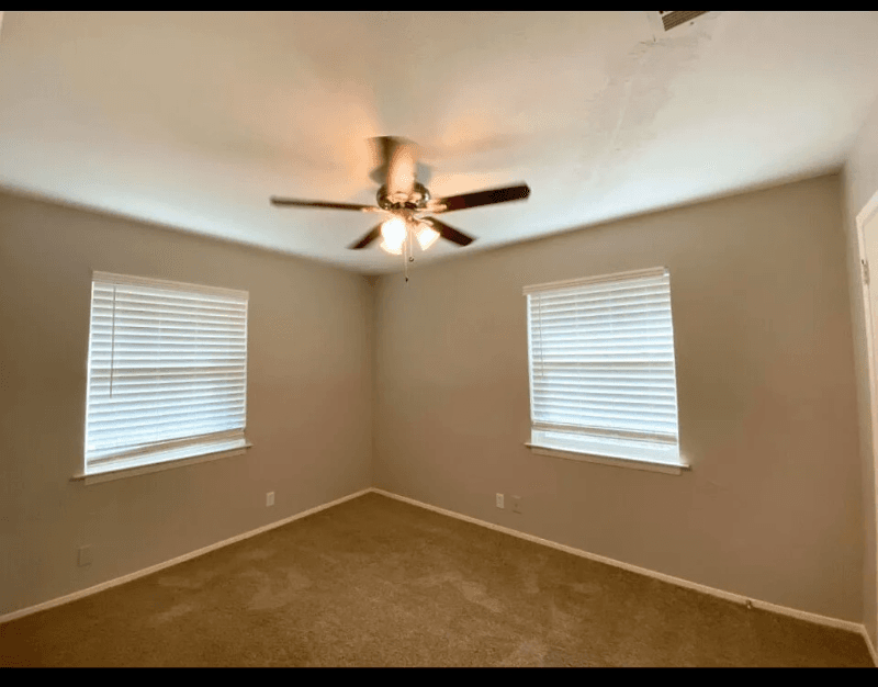 Fort Worth Multiplex: 2513 Normont Circle