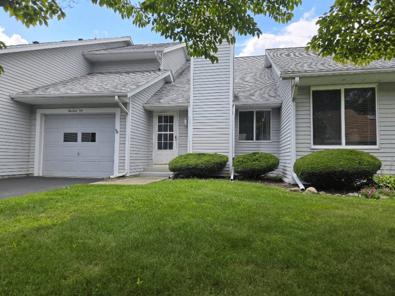 Toledod Condo: 6955 Dorr St.