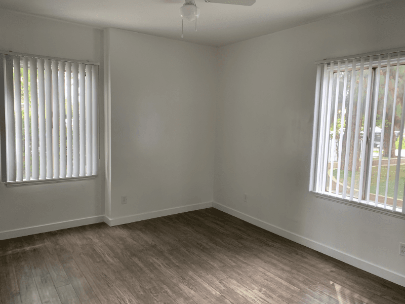 Van Nuys Apartment: 14711-14717 Erwin ST