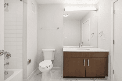 Chicago Condo: 797 West Adams