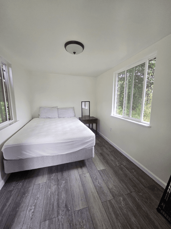 Keaau House: 15-2048 18th Avenue
