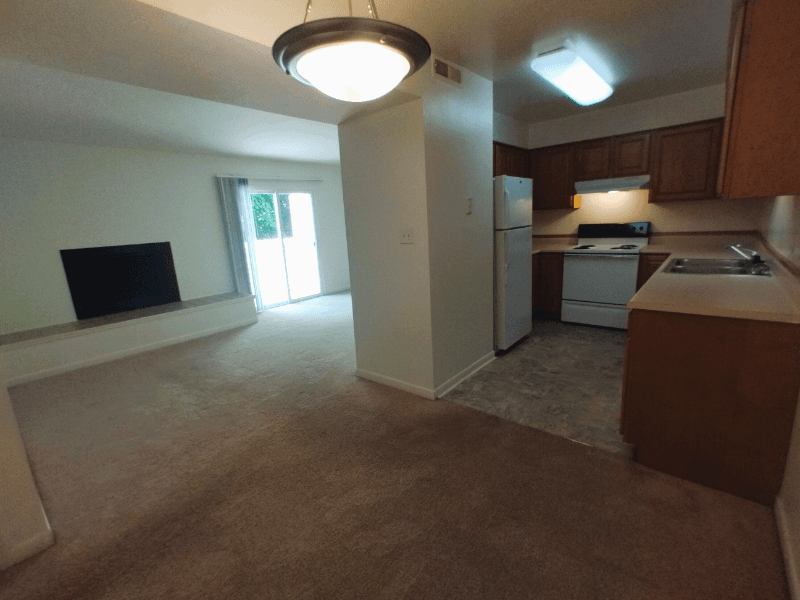 Lynchburg Apartment: 600 Reusens Road