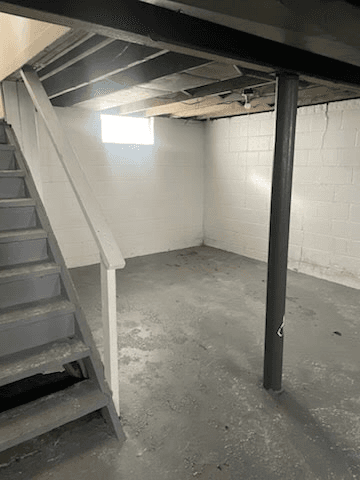 Detroit House: 20263 Caldwell St