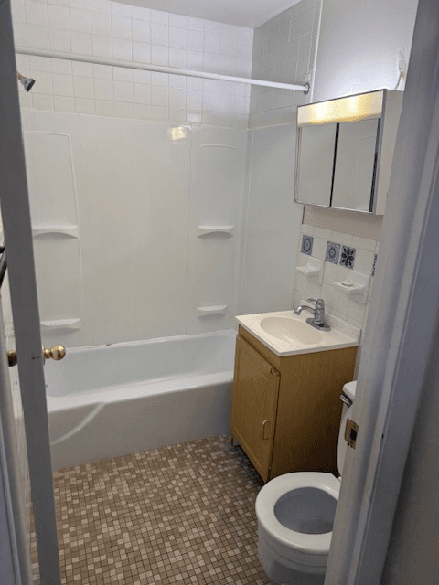 PALMER Apartment: 1139 THORNDIKE ST