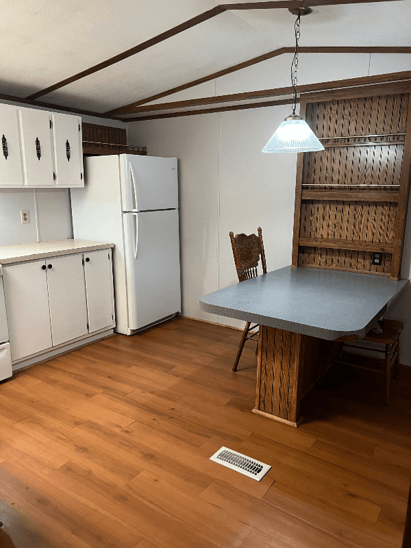 Florence House: 1805 Gilbert Drive