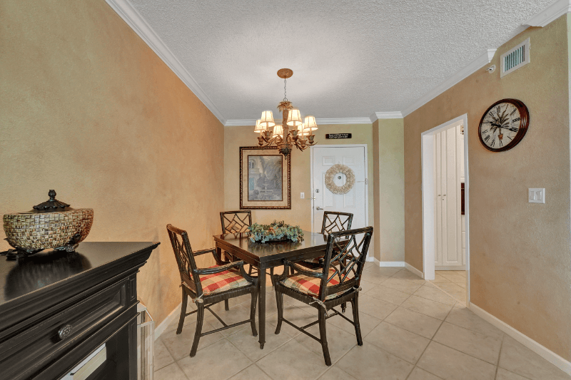 HOLLYWOOD Condo: 2501 S OCEAN DR