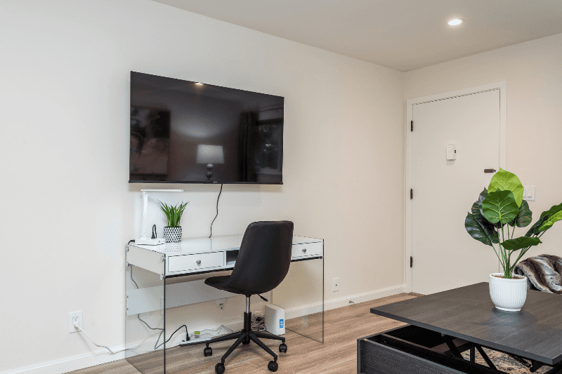 Redwood City Apartment: 225 Vera Ave. #3