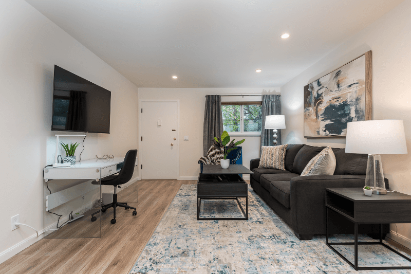 Redwood City Apartment: 225 Vera Ave. #3