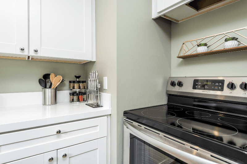 Redwood City Apartment: 225 Vera Ave. #3