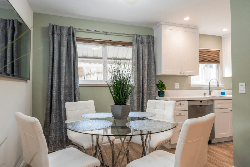 Redwood City Apartment: 225 Vera Ave. #3