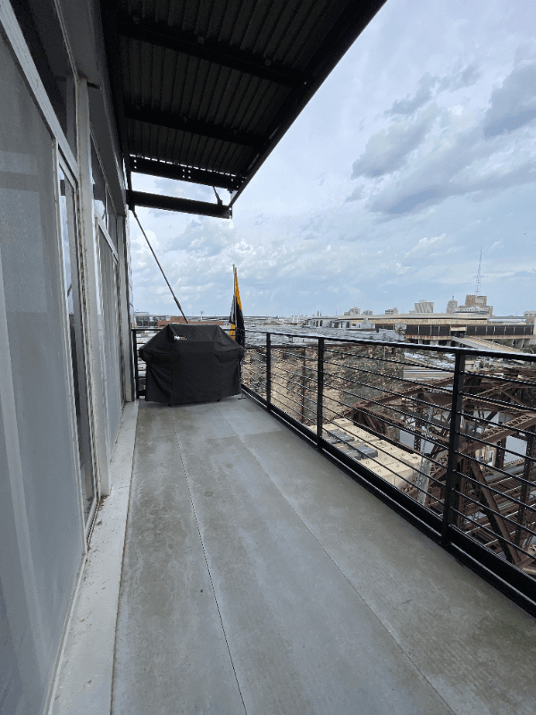 Milwaukee Condo: 106 W Seeboth St
