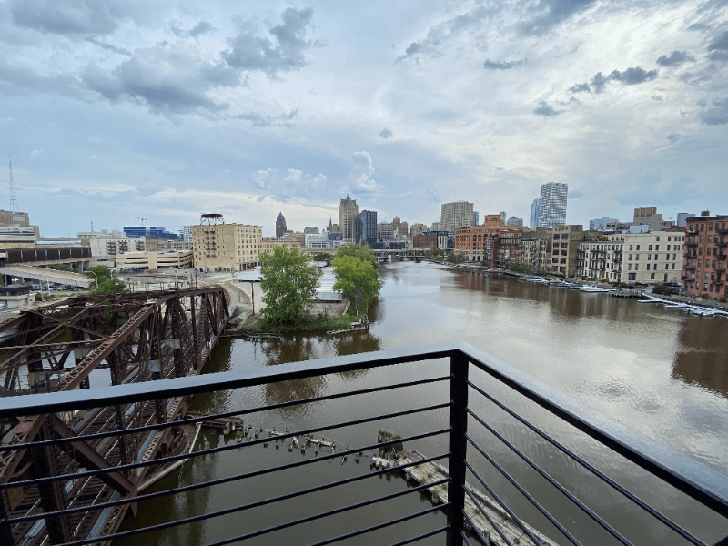 Milwaukee Condo: 106 W Seeboth St