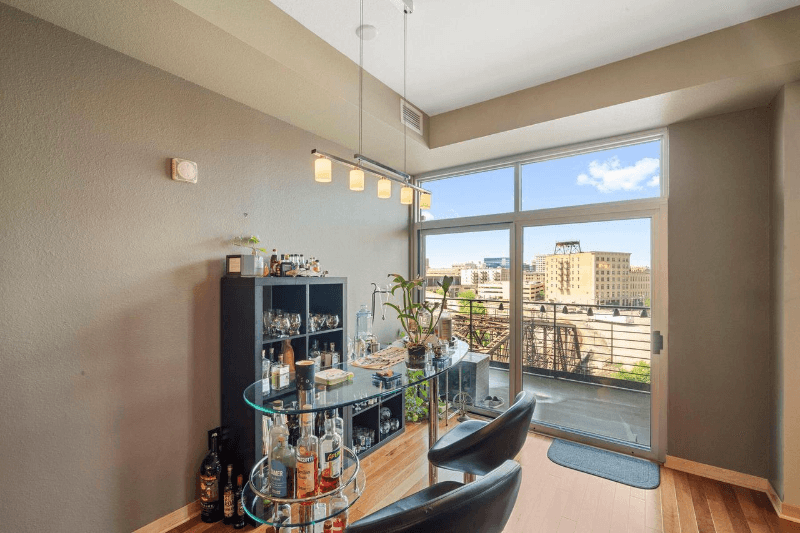 Milwaukee Condo: 106 W Seeboth St