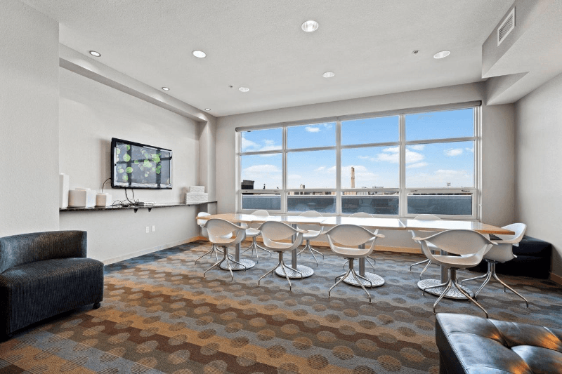Milwaukee Condo: 106 W Seeboth St