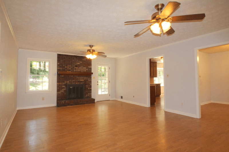 snellville House: 2946 Ripple court