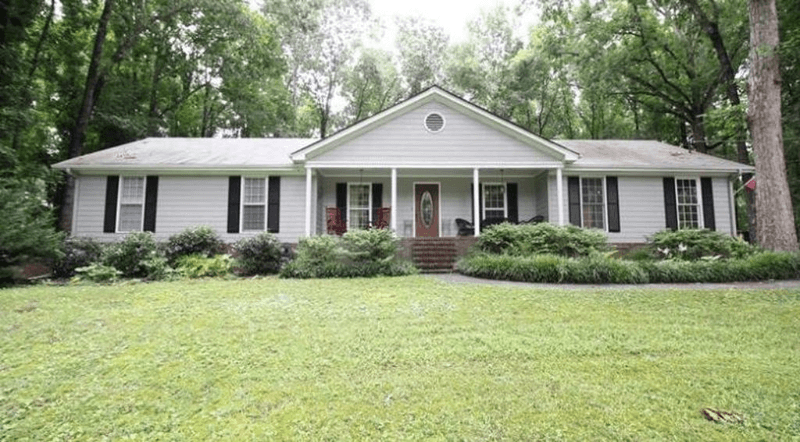 snellville House: 2946 Ripple court