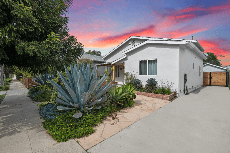 Los Angeles House: 4258 Beethoven St.