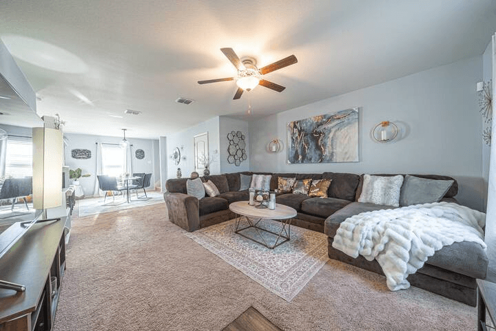 San Antonio House: 11922 Lake Parker